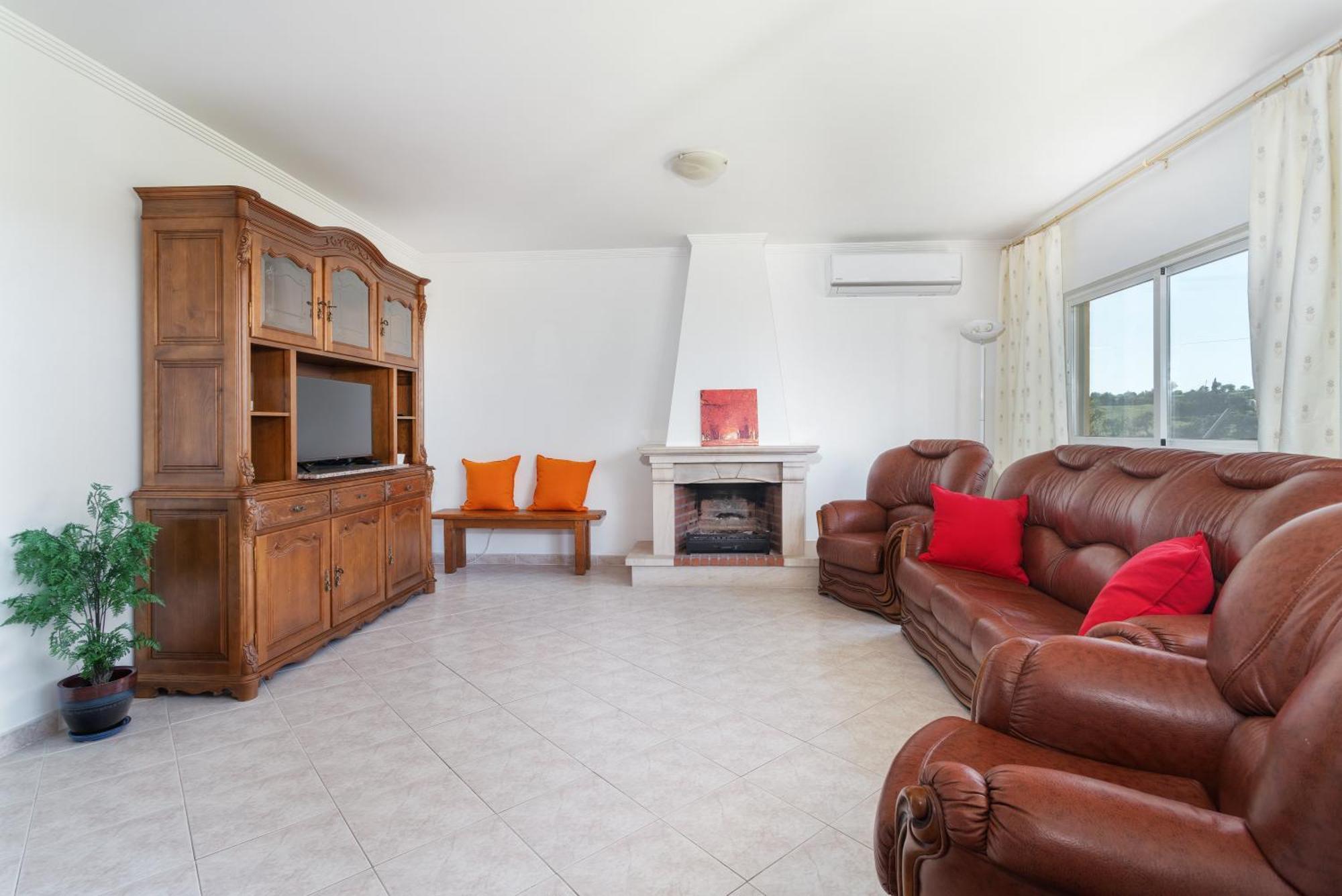 Bnb Homes Luxurious Apartment With 2 Bedrooms, Swimming Pool & Patio Albufeira Bagian luar foto