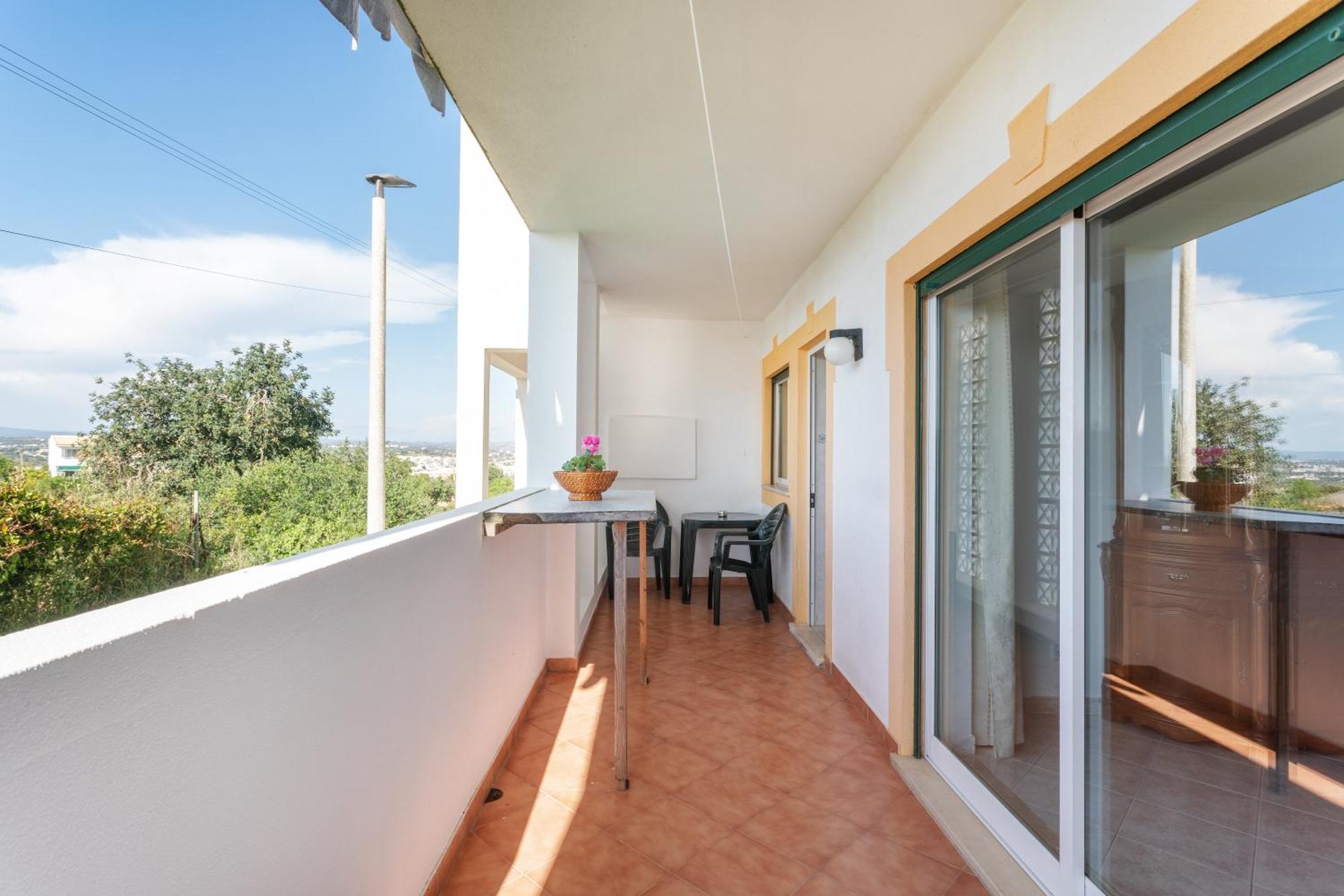 Bnb Homes Luxurious Apartment With 2 Bedrooms, Swimming Pool & Patio Albufeira Bagian luar foto