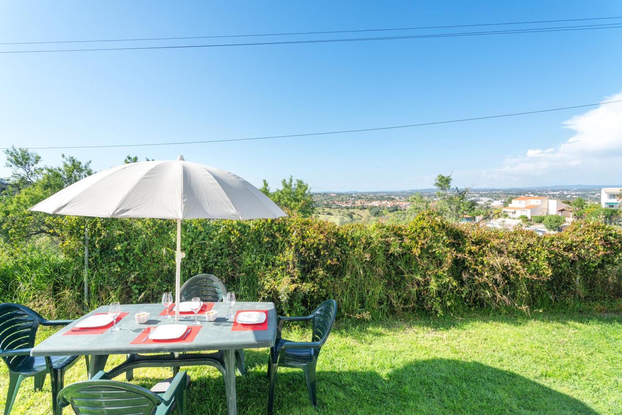 Bnb Homes Luxurious Apartment With 2 Bedrooms, Swimming Pool & Patio Albufeira Bagian luar foto